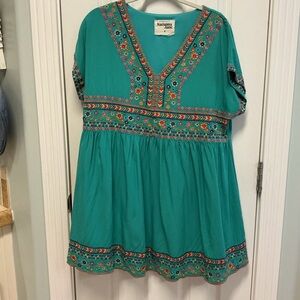 Savanna Jane SZ M Floral teal  Embroidered Tunic Top lined